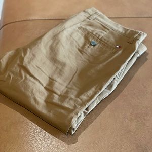 Tommy Hilfiger Mens slim fit chino